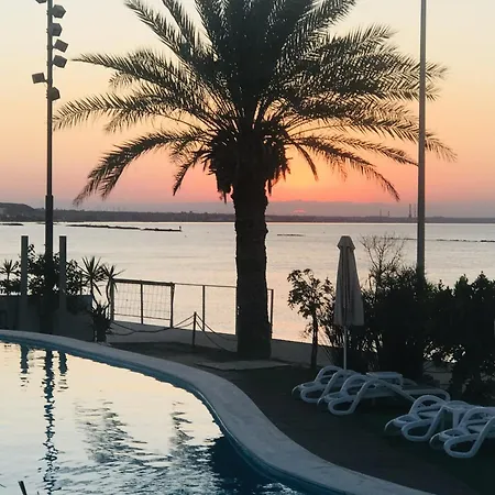 Lebay Hotell Larnaca