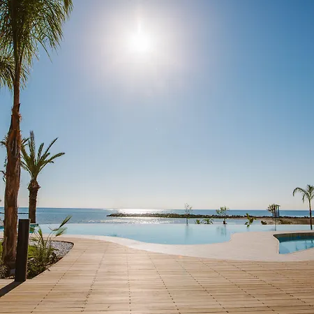 ليبي بيتش 3*