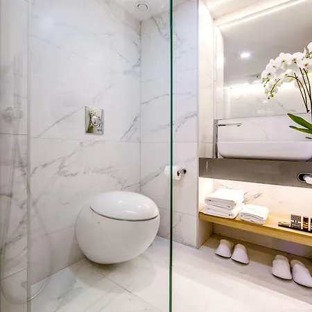 מלון Lebay לרנקה