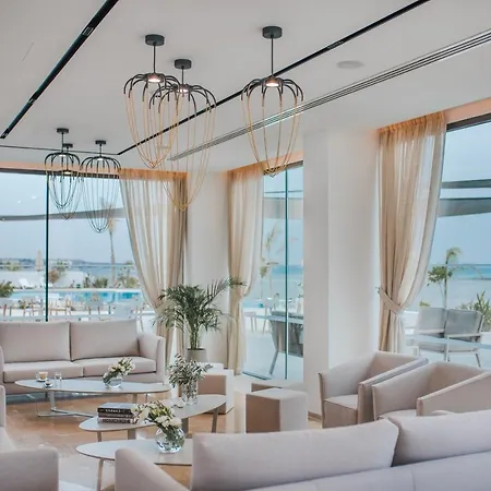 Lebay Hotel Larnaca
